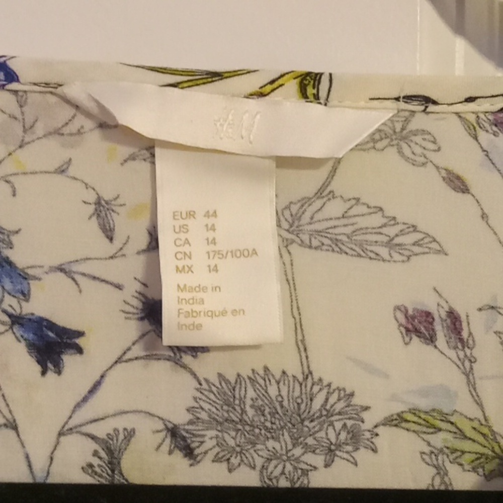 H&M Floral Mini Dress - White and Blue - Picture 4 of 6